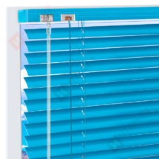 Горизонтальные алюминиевые жалюзи на пластиковые окна - цвет темно-голубой