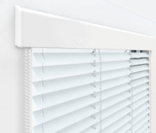 Жалюзи Изолайт 16 мм на пластиковые окна - цвет светло-голубой